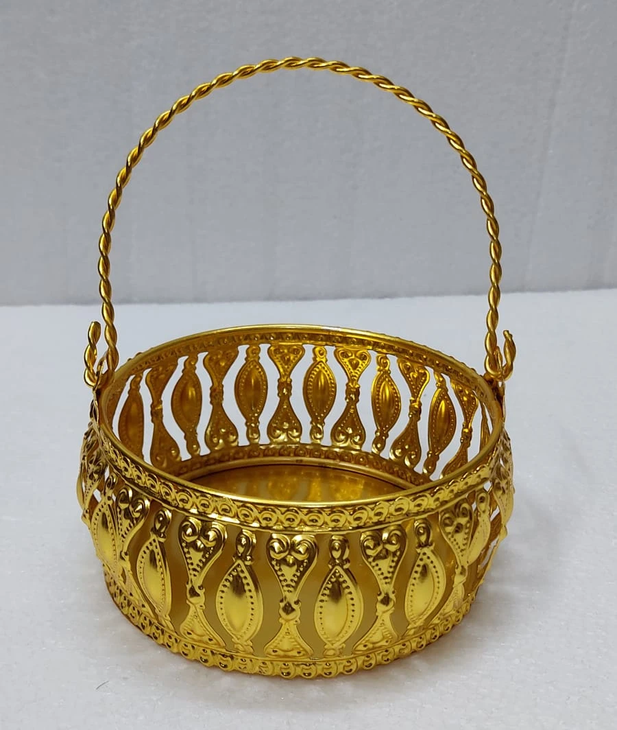 Luxurious Gold Filigree Decorative Basket - Artisan Crafted Ornamental Centerpiece - Gold filigree basket