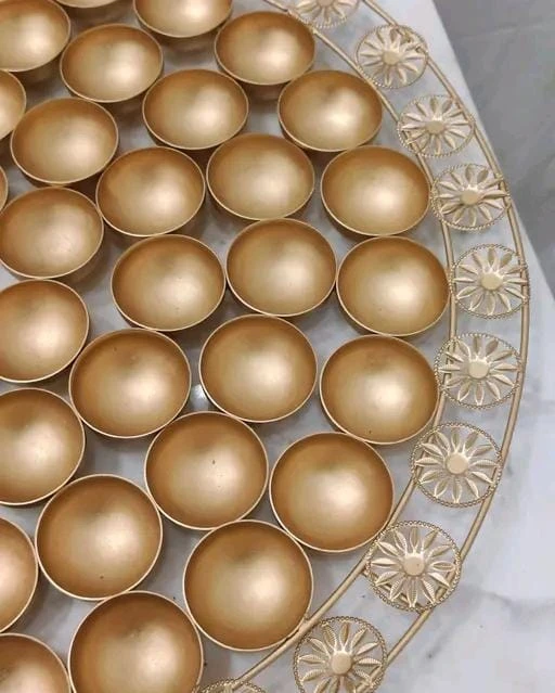 Luxe Gold Decorative Serving Tray - Elegant Metallic Honeycomb Design - Gold serving tray