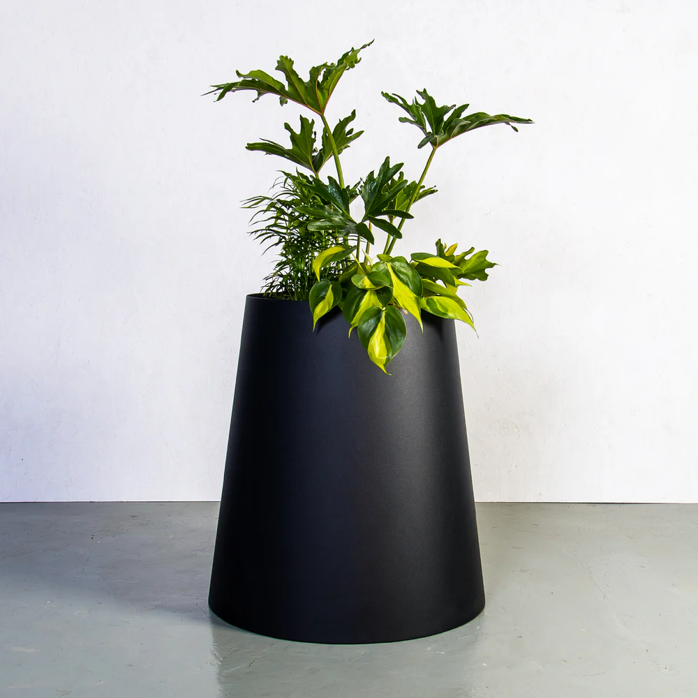 Modern Iron Matte Black Planters - Image 4